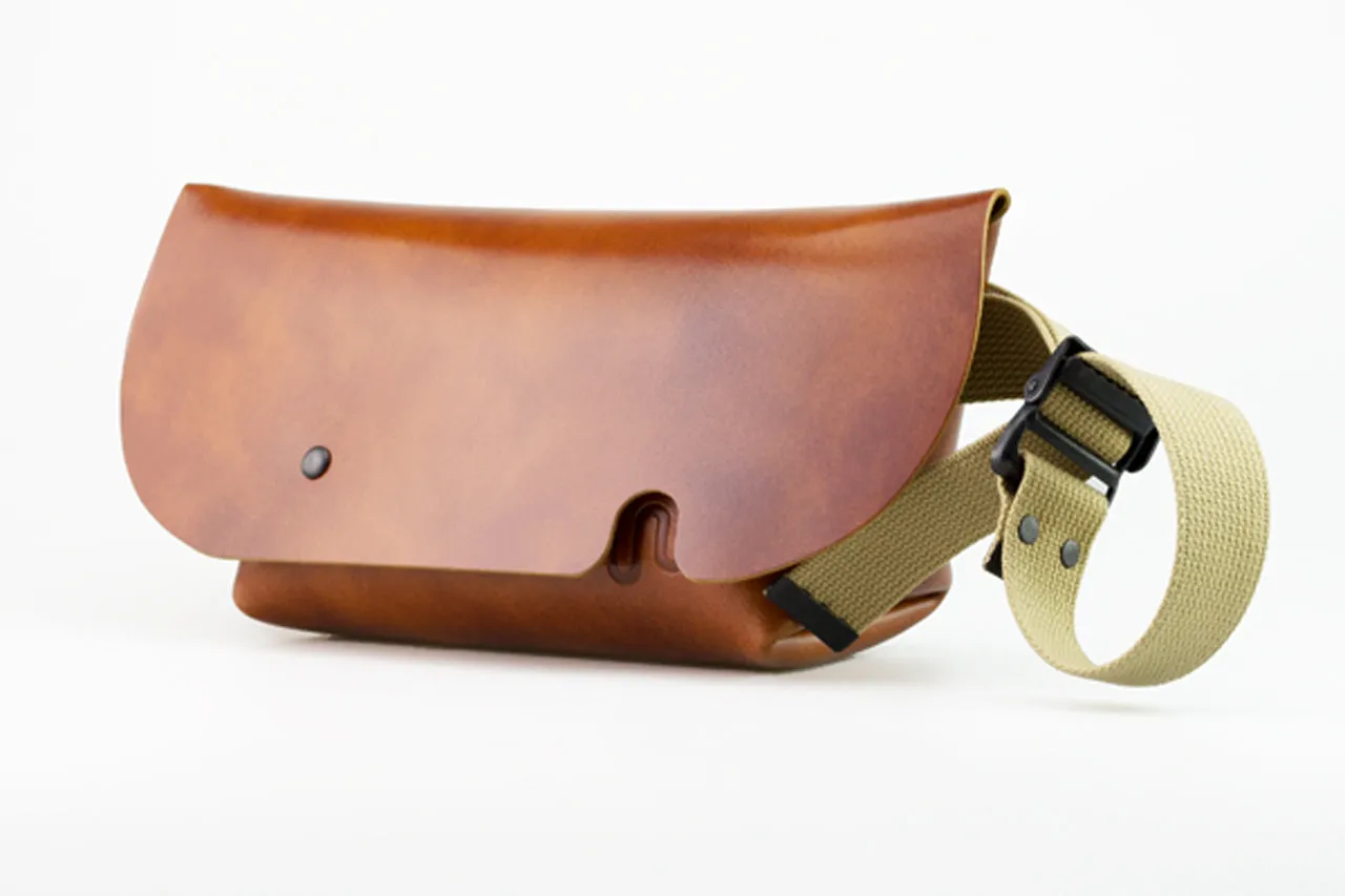 メッセンジャーバッグ (XS)/CAMEL
