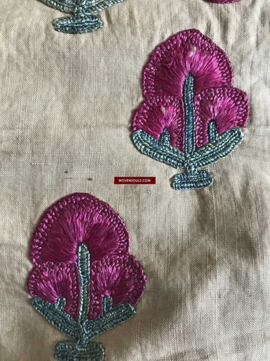 1366 SOLD Superb Old Sindh Odhana Abochani Wedding Shawl