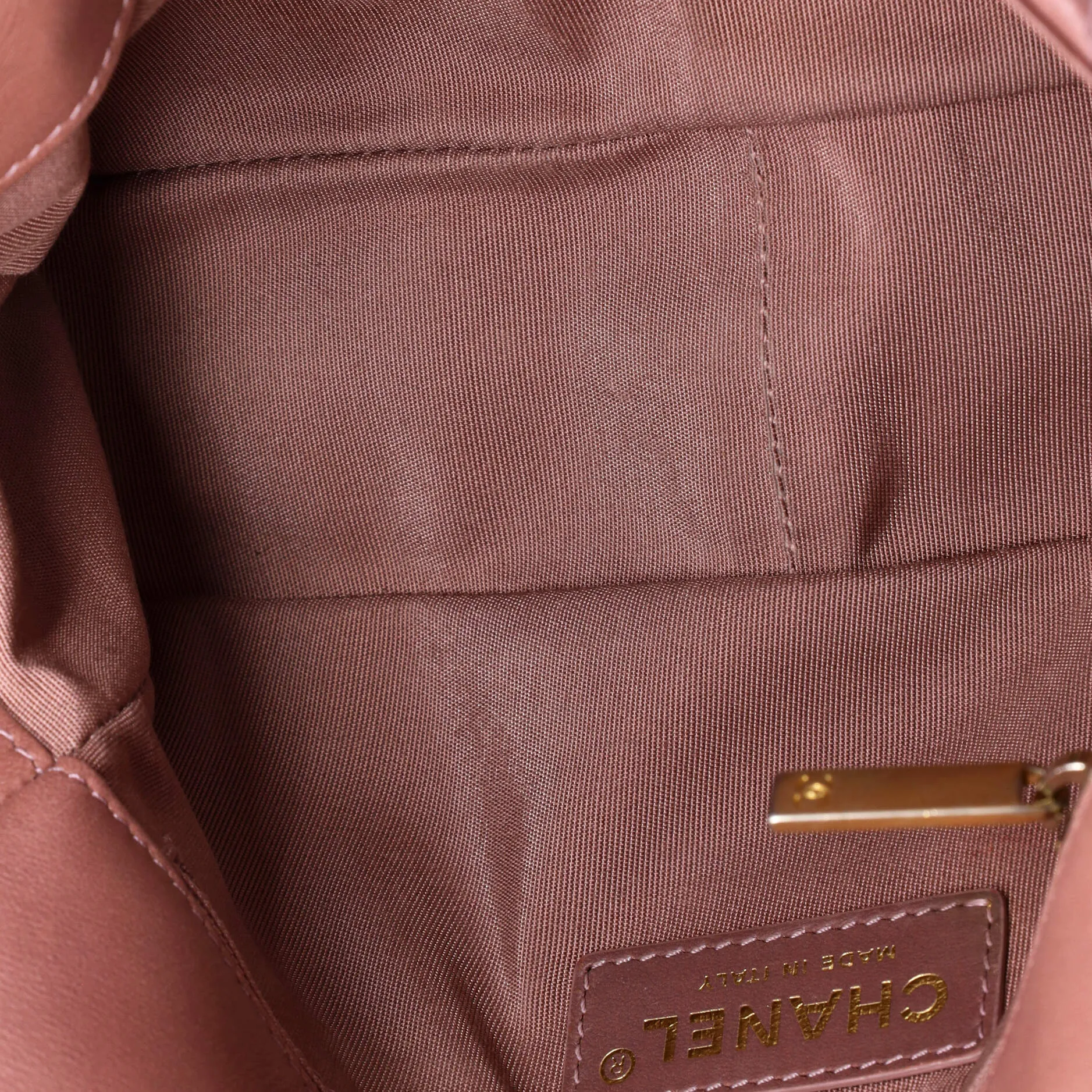 Chain Around CC Flap Bag Chevron Lambskin Mini