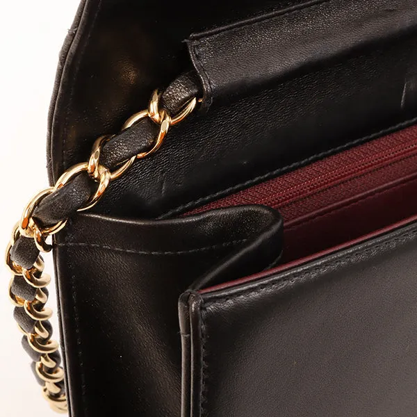 Chanel Around 2001 Made Full Flap Turn-Lock Chain Bag Black
