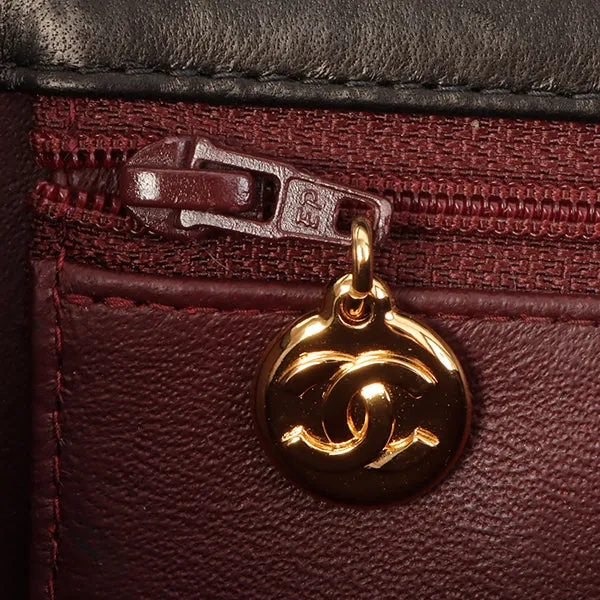Chanel Around 2001 Made Full Flap Turn-Lock Chain Bag Black