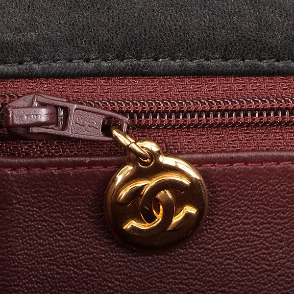 Chanel Around 2001 Made Straight Flap Turn-Lock Chain Bag Black