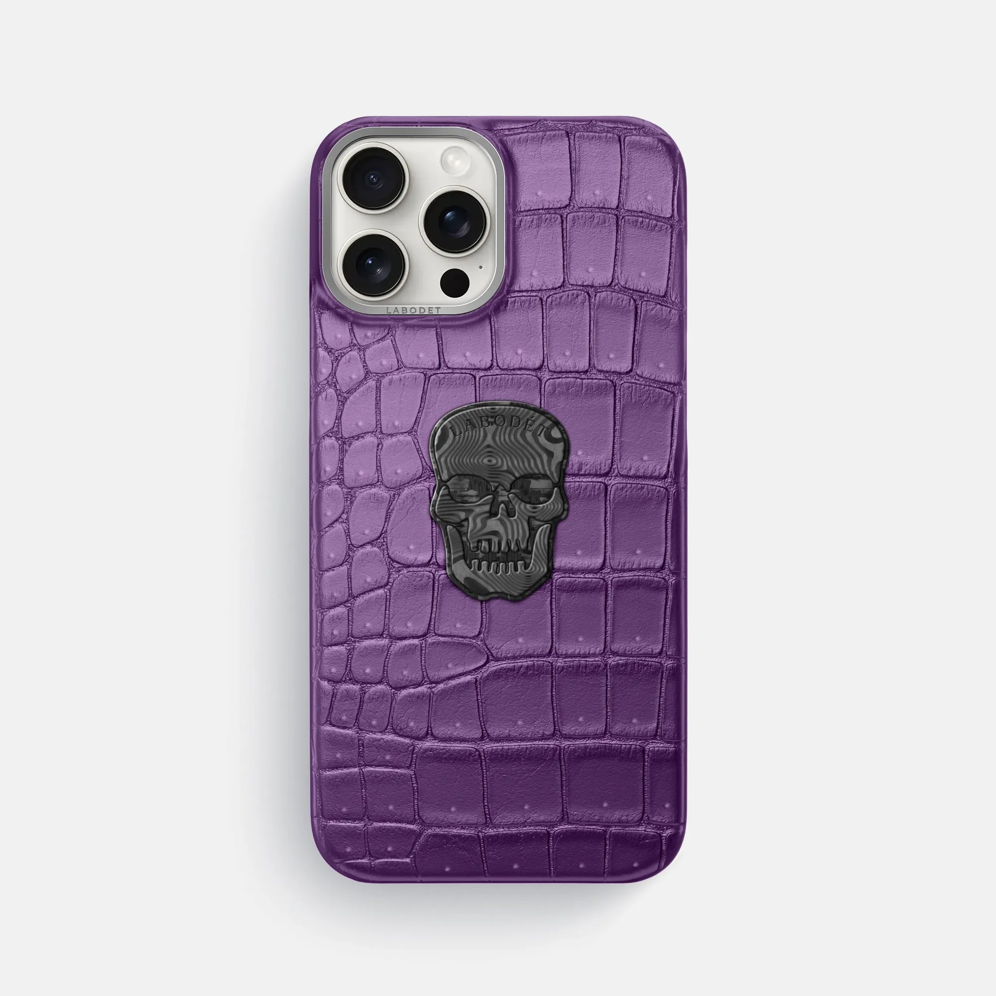 Classic Case With Carbon Skull For iPhone 16 Pro Max In Porosus Crocodile