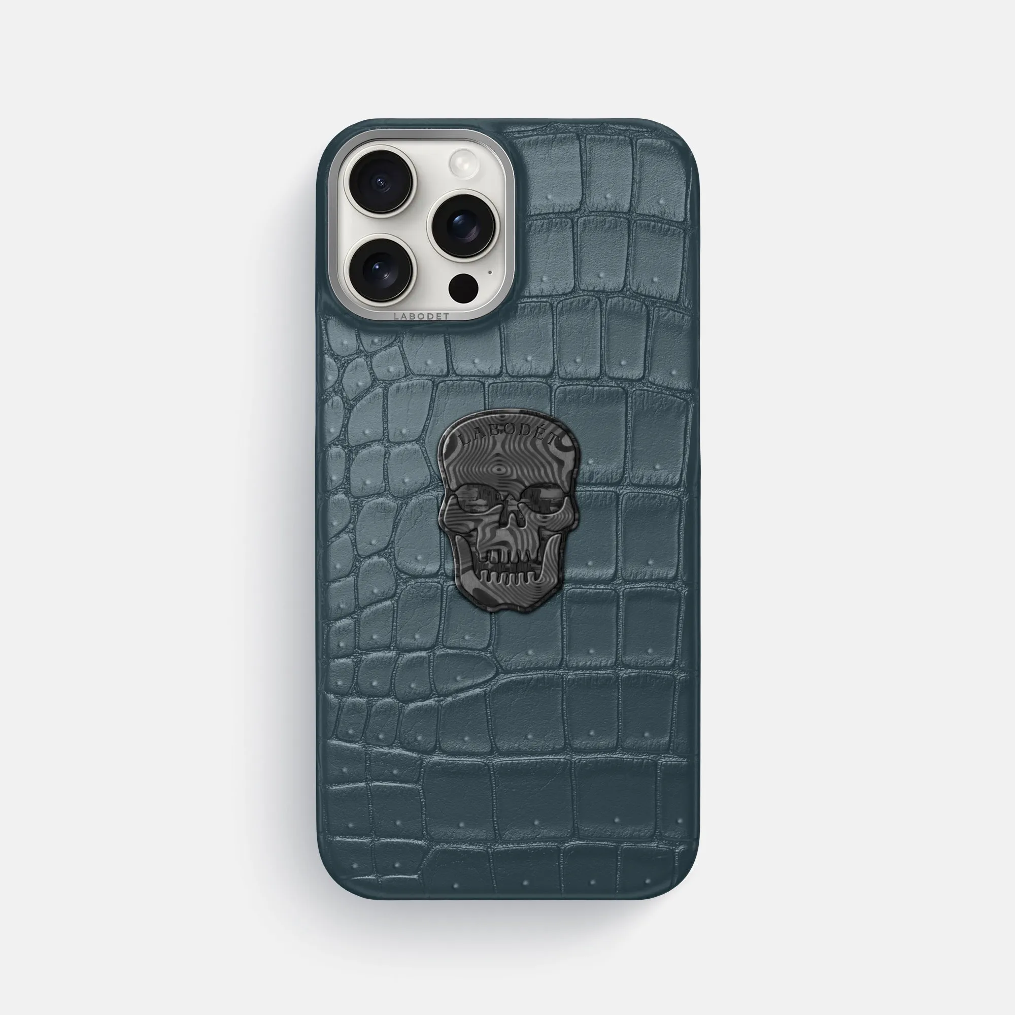 Classic Case With Carbon Skull For iPhone 16 Pro Max In Porosus Crocodile