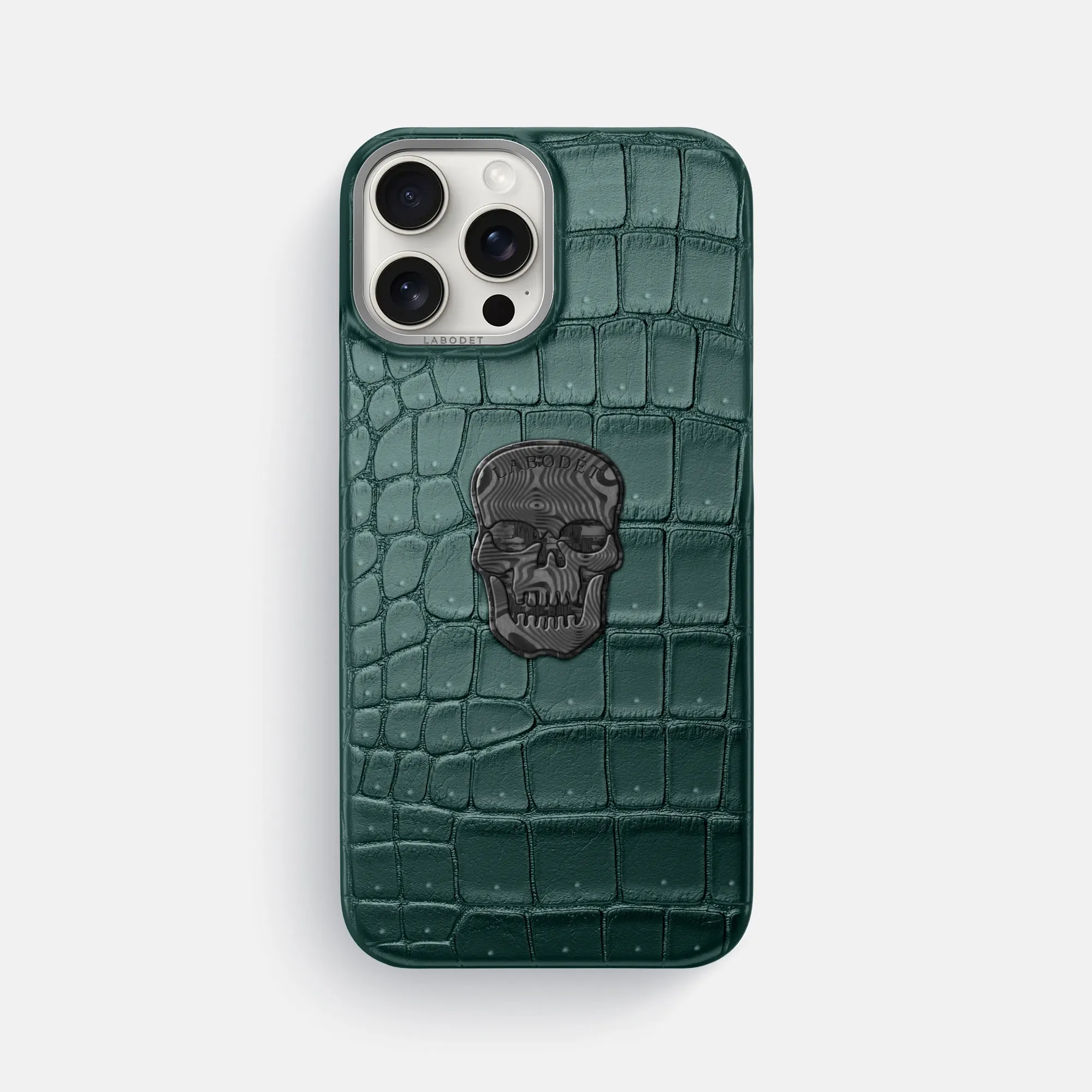 Classic Case With Carbon Skull For iPhone 16 Pro Max In Porosus Crocodile