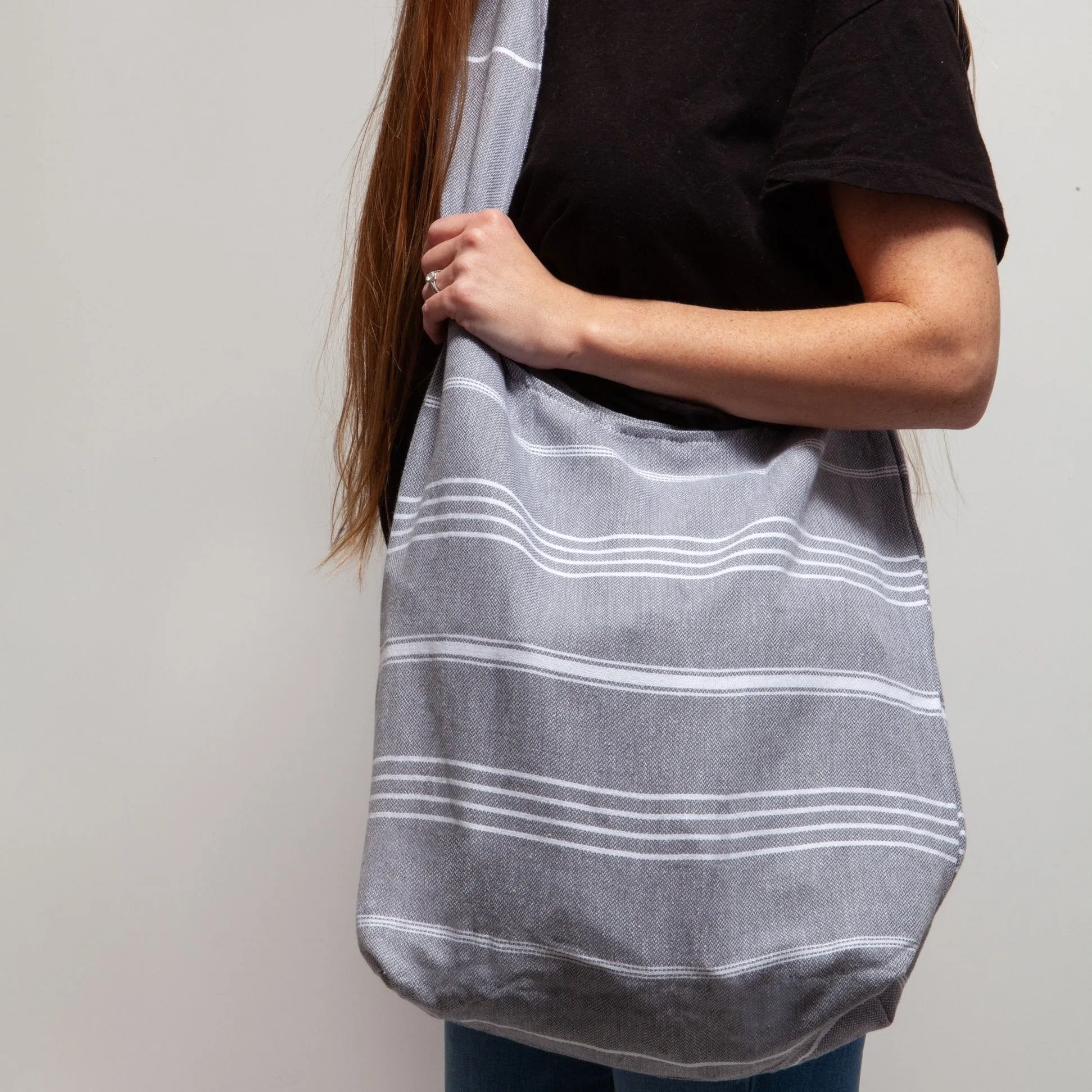 Essential  Messenger Bag - RT051