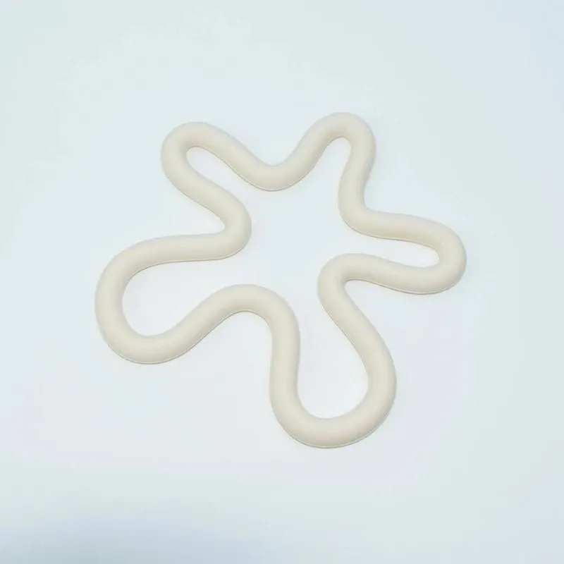 Geometric Heat-Resistant Silicone Mat – Non-Slip Coasters and Pot Holders for Chic Table Settings and Kitchen Accessories