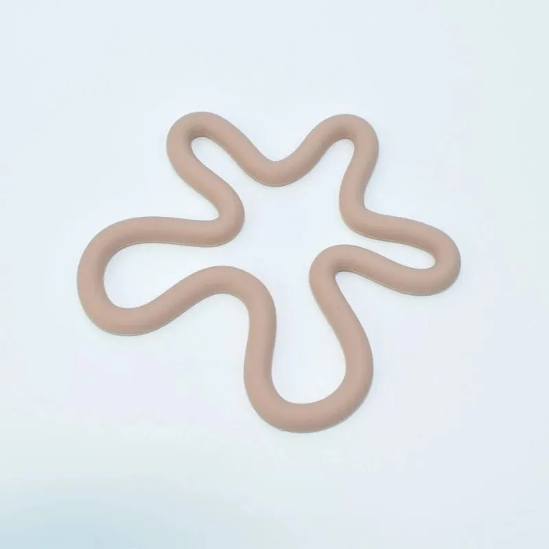 Geometric Heat-Resistant Silicone Mat – Non-Slip Coasters and Pot Holders for Chic Table Settings and Kitchen Accessories