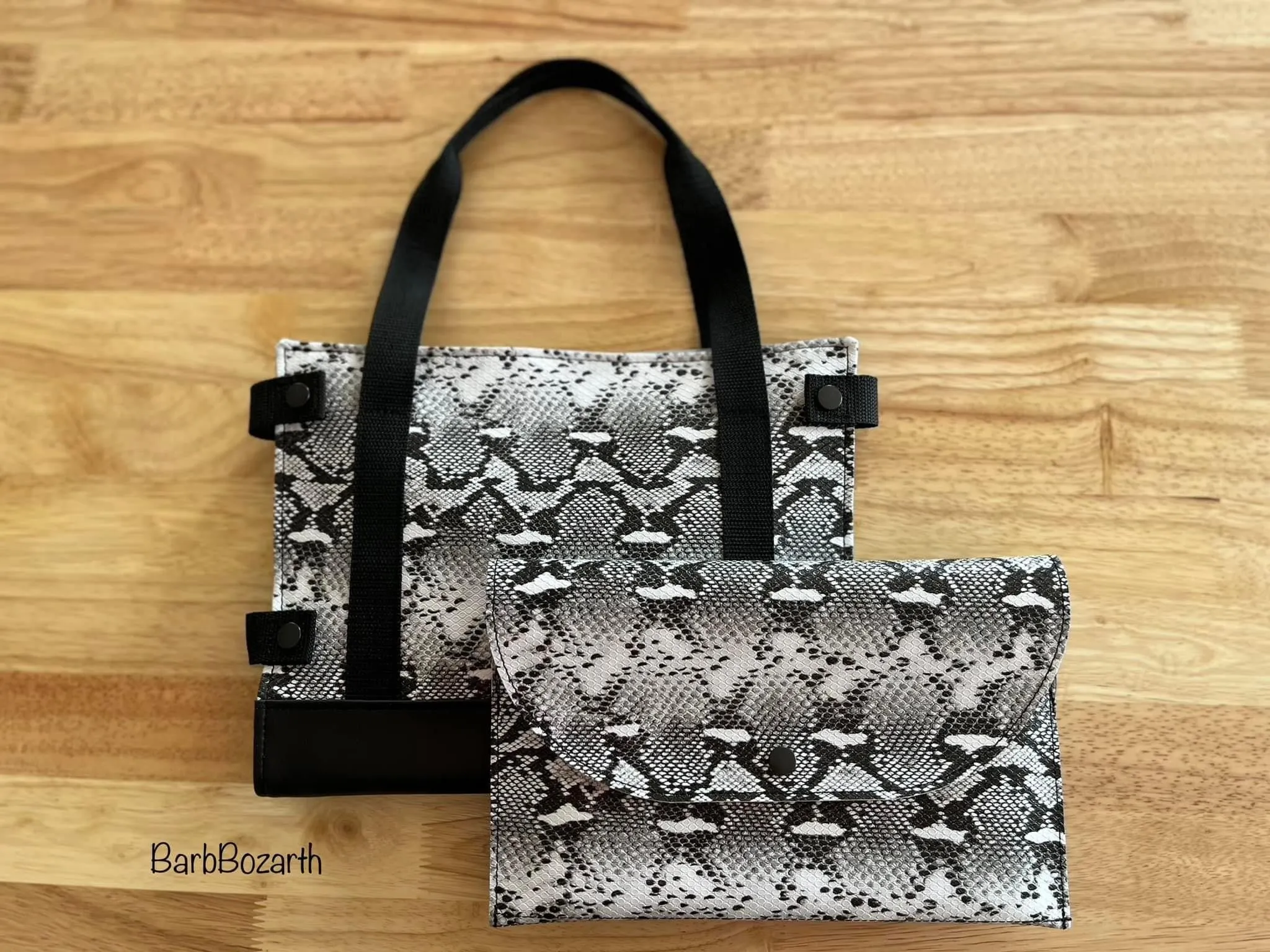 Peripheral Pal (PDF Pattern w/Video Tutorial)
