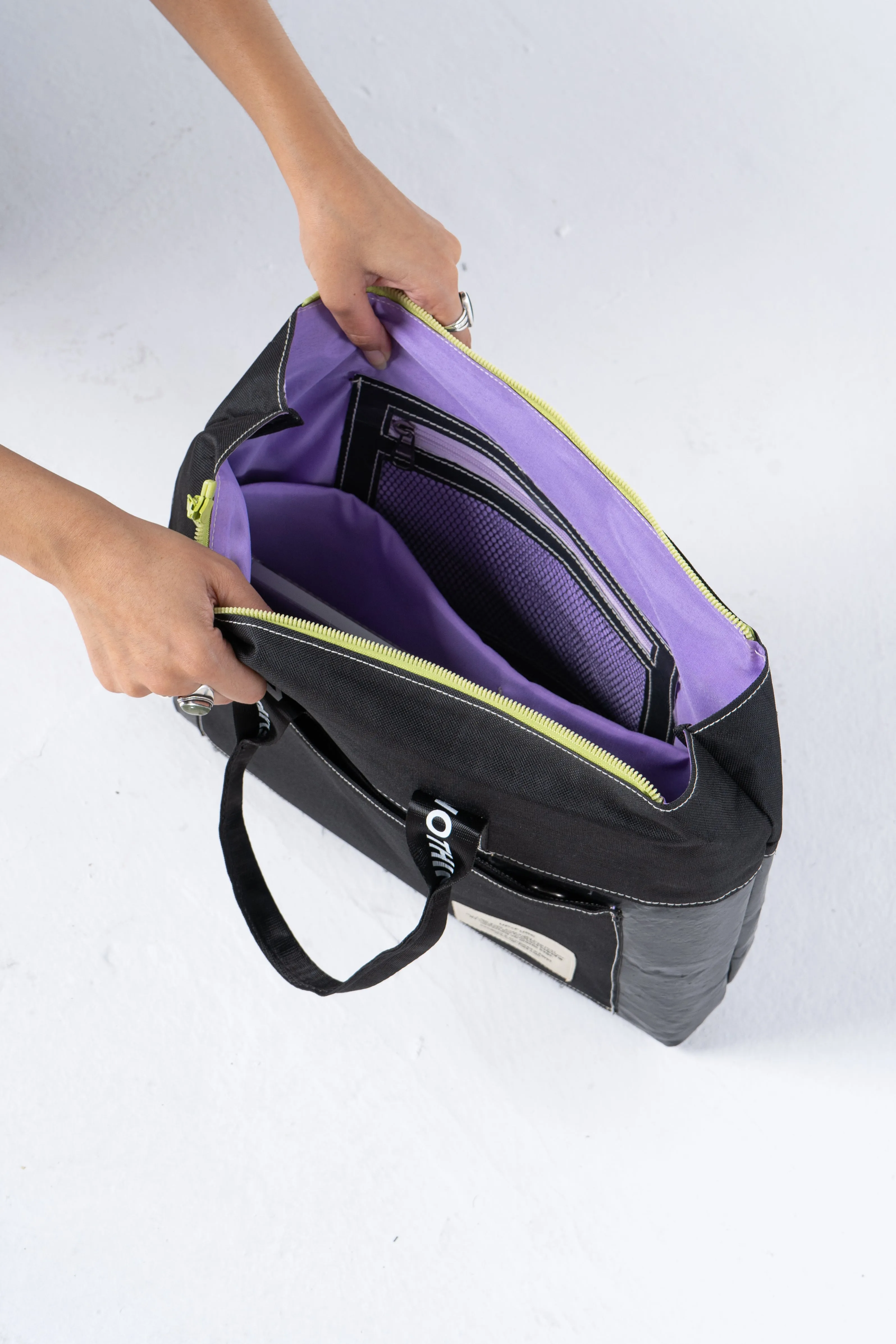 Practical Plastic Laptop Bag in Black