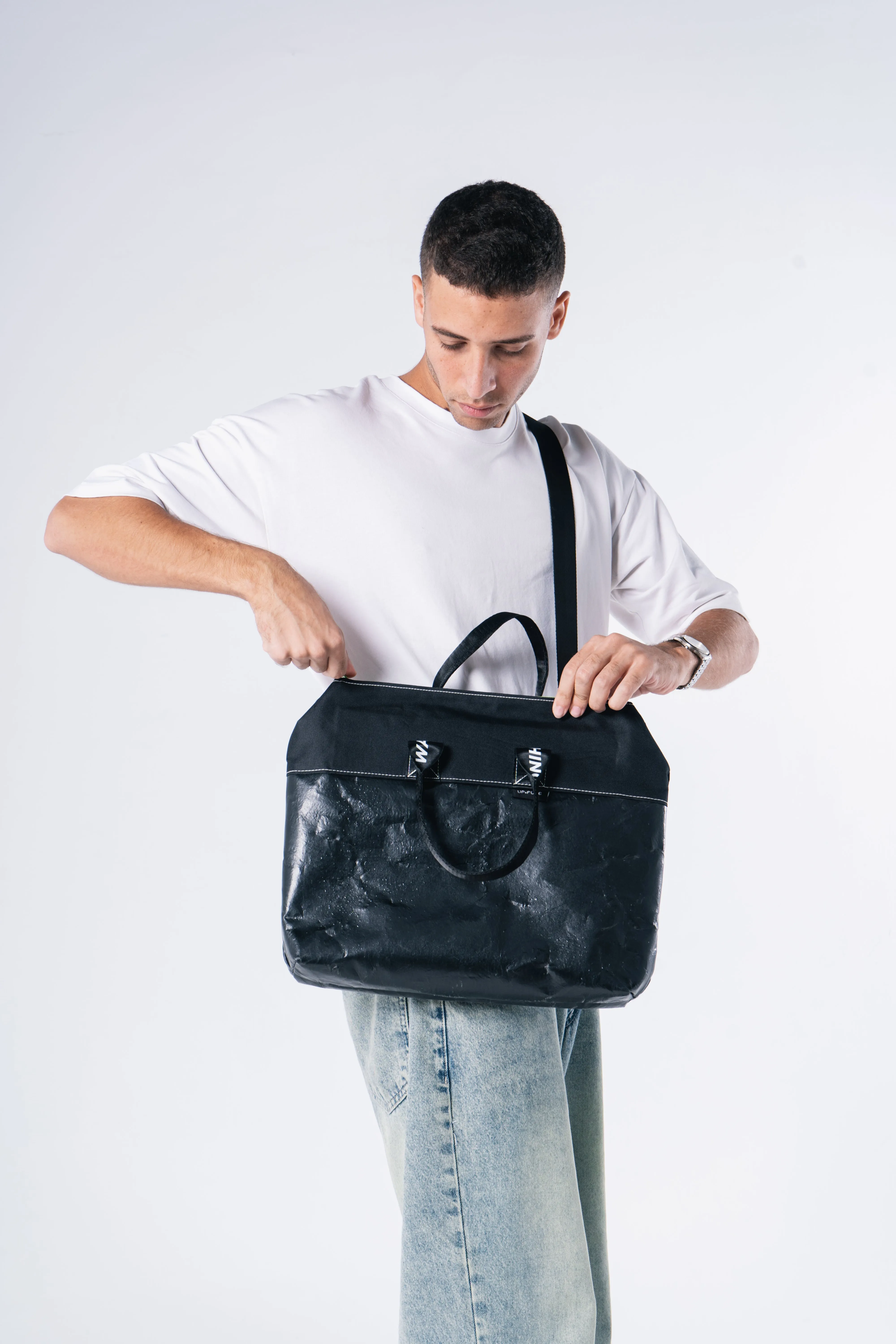 Practical Plastic Laptop Bag in Black