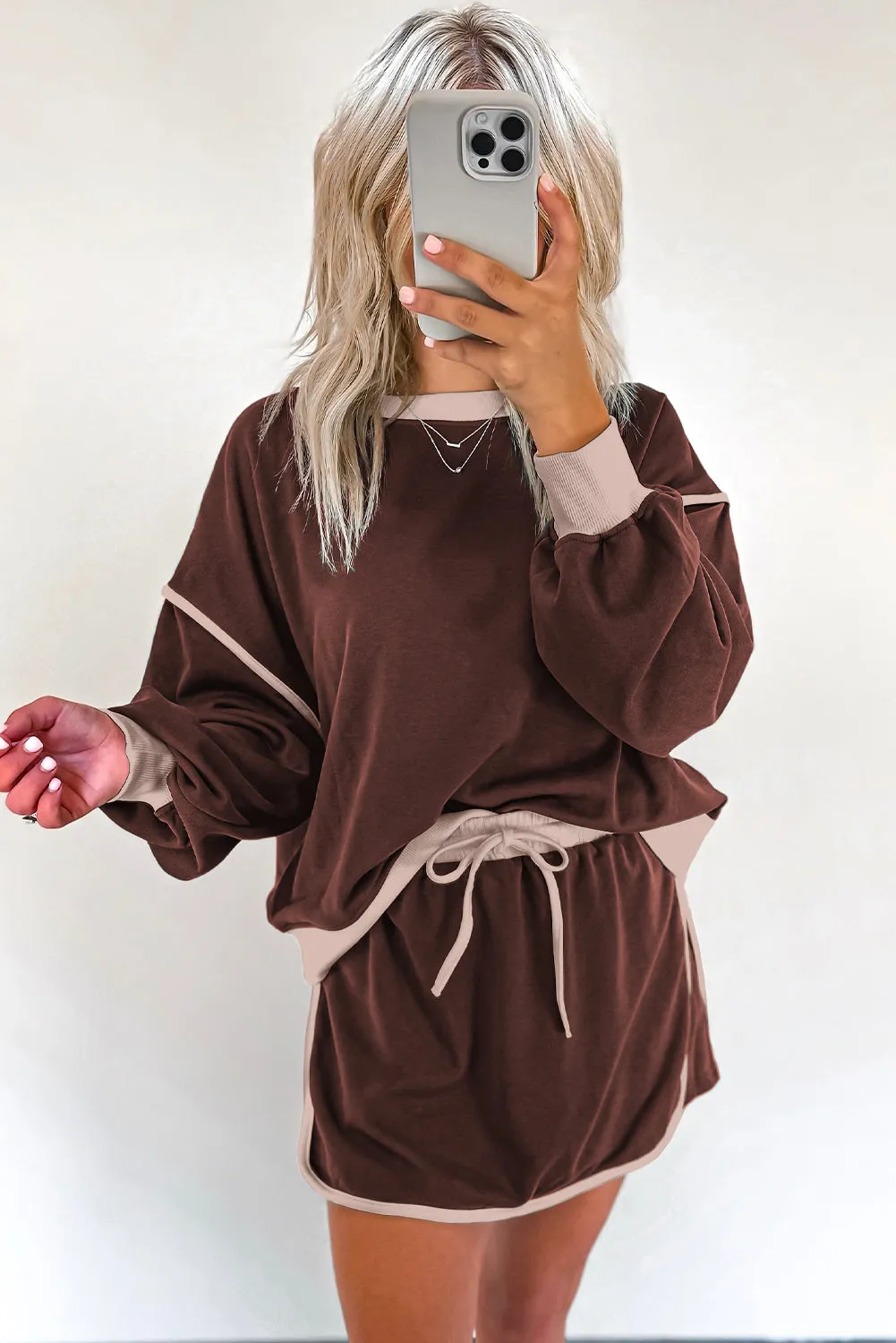 Rose Red Contrast Trim Loose Pullover and Lace-up Waist Skirt Set