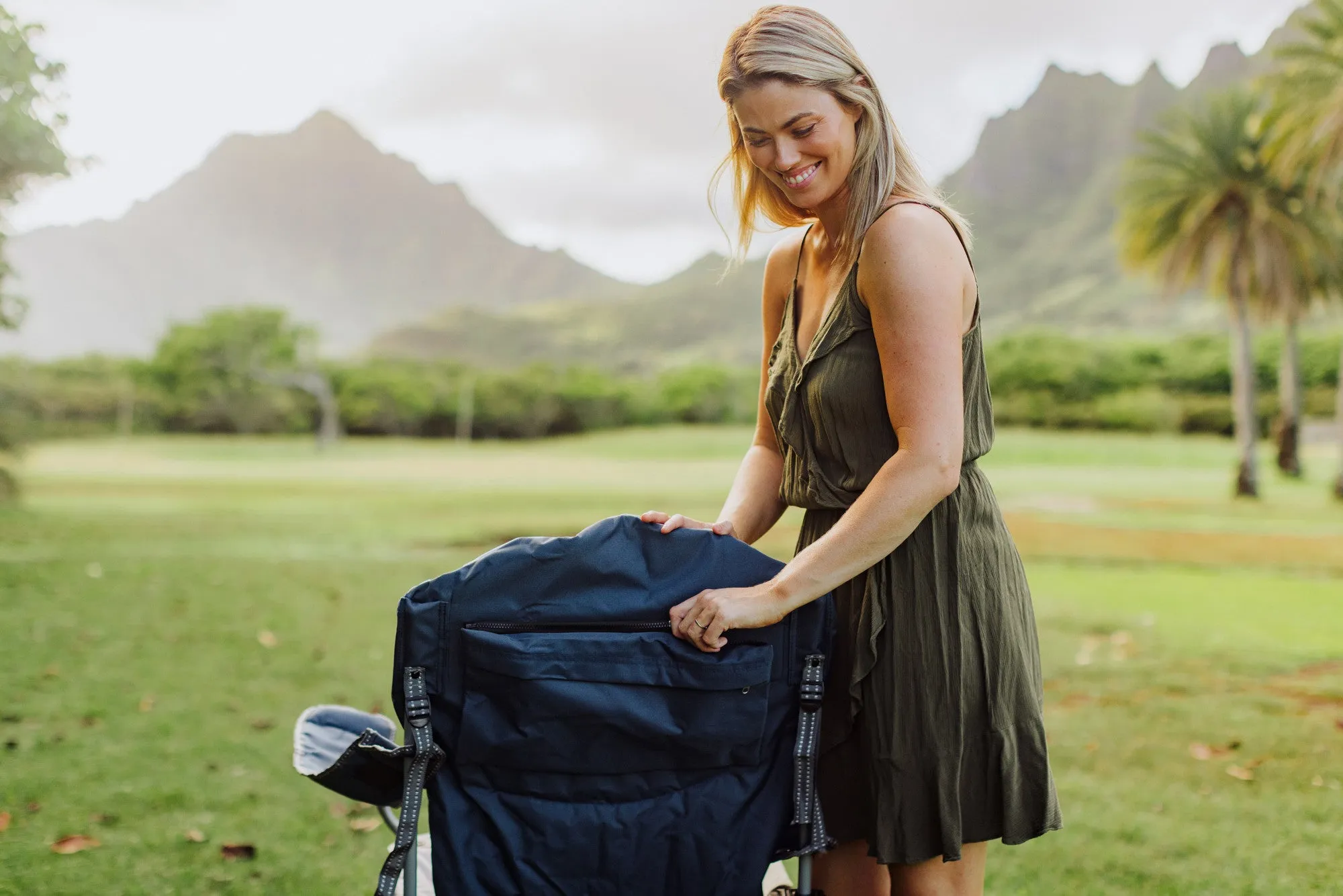Texas Rangers - Reclining Camp Chair