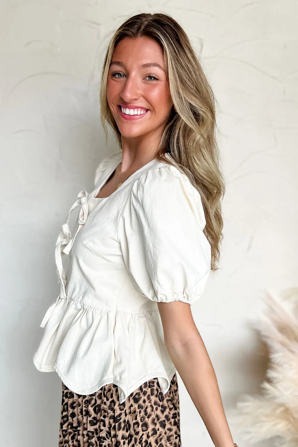 White Bow Knot Decor Square Neck Puff Sleeve Peplum Blouse